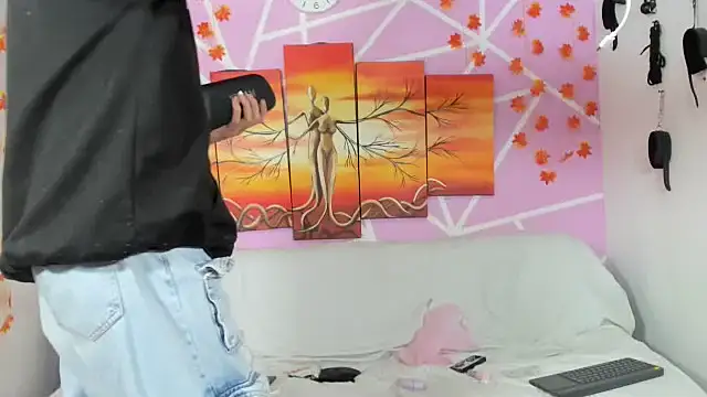 Snapshot of Fresahot2005 chatting on March 22, 7:53 pm Fresahot2005 online show from March 22, 7:53 pm