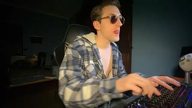 Snapshot of Stefisexy91 chatting on February 12, 10:26 pm Stefisexy91 online show from February 12, 10:26 pm