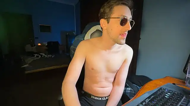 Snapshot of Stefisexy91 chatting on February 22, 11:24 pm Stefisexy91 online show from February 22, 11:24 pm