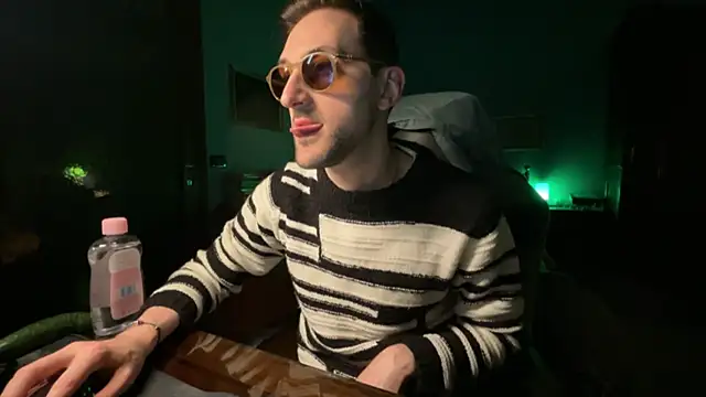 Stefisexy91 online show from February 21, 6:20 pm