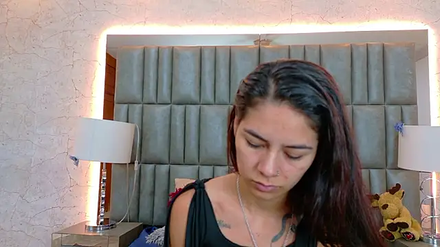 NicoleEsposito online show from January 16, 12:31 pm