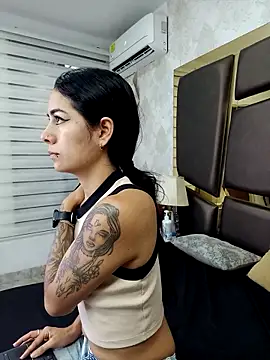 NicoleEsposito online show from March 19, 12:31 pm