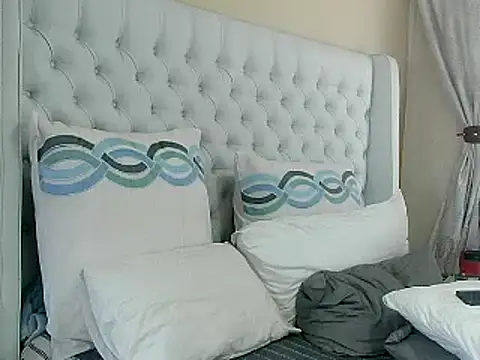 Carocurvy online show from March 13, 9:32 am