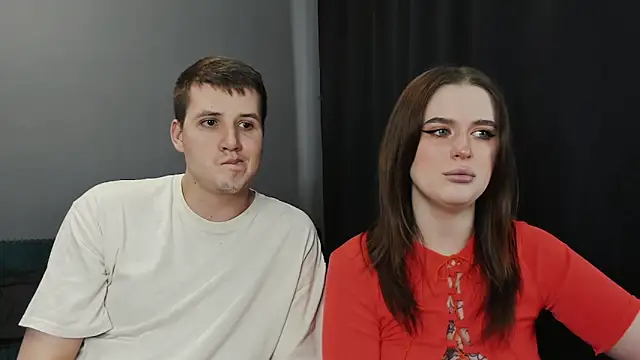 Snapshot of Pinku_kitsune chatting on March 3, 9:22 am Pinku kitsune online show from March 3, 9:22 am