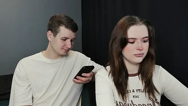 Snapshot of Pinku_kitsune chatting on March 11, 10:40 am Pinku kitsune online show from March 11, 10:40 am