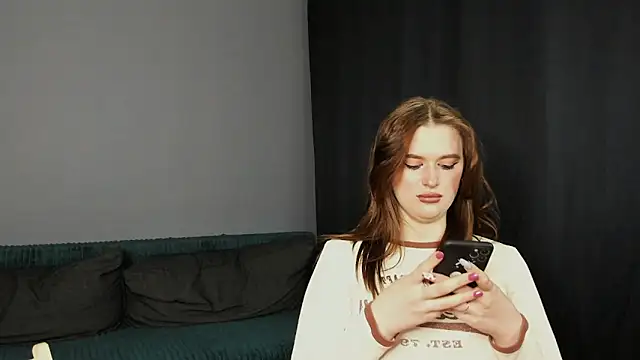 Snapshot of Pinku_kitsune chatting on March 15, 7:05 pm Pinku kitsune online show from March 15, 7:05 pm