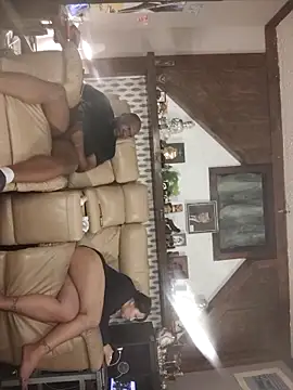 nora lane online show from February 3, 3:09 am