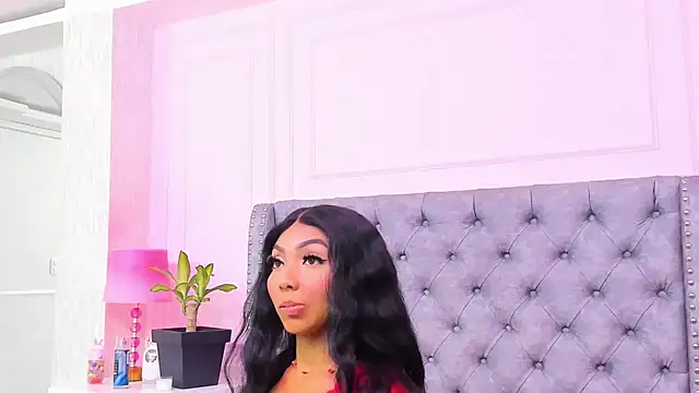 HaileeRoberts online show from January 17, 12:32 pm