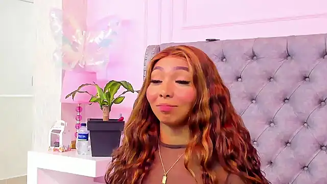 HaileeRoberts online show from March 12, 12:22 pm