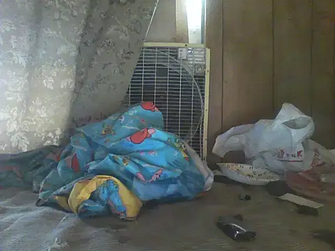 Snapshot of luke_thighwalker2469 chatting on November 15, 7:21 pm luke thighwalker2469 online show from November 15, 7:21 pm