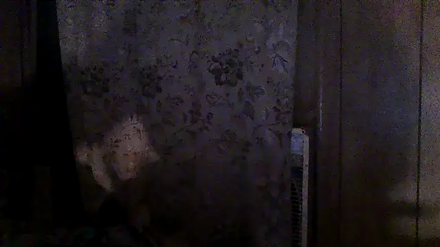 Snapshot of luke_thighwalker2469 chatting on November 20, 12:05 pm luke thighwalker2469 online show from November 20, 12:05 pm