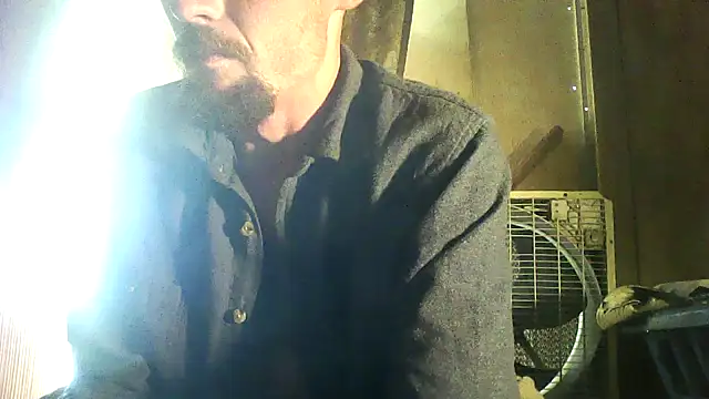 Snapshot of luke_thighwalker2469 chatting on December 4, 8:50 pm luke thighwalker2469 online show from December 4, 8:50 pm