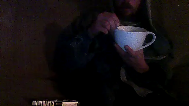 Snapshot of luke_thighwalker2469 chatting on December 14, 1:16 pm luke thighwalker2469 online show from December 14, 1:16 pm