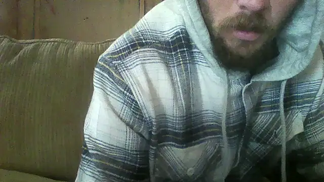 Snapshot of luke_thighwalker2469 chatting on December 17, 5:19 pm luke thighwalker2469 online show from December 17, 5:19 pm