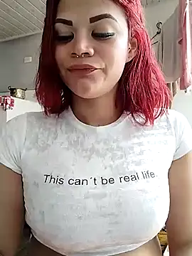 Snapshot of IamAlana_ chatting on December 7, 7:21 pm IamAlana online show from December 7, 7:21 pm