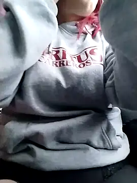 Snapshot of IamAlana_ chatting on January 6, 2:47 pm IamAlana online show from January 6, 2:47 pm