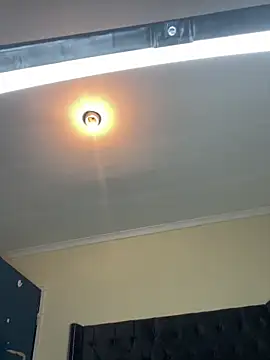 Snapshot of DarkBerry87 chatting on March 22, 10:57 pm DarkBerry87 online show from March 22, 10:57 pm