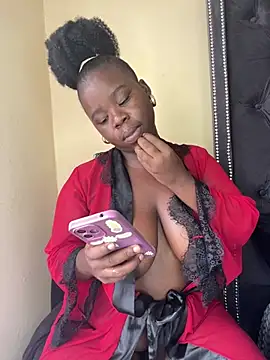 Snapshot of DarkBerry87 chatting on April 6, 12:39 pm DarkBerry87 online show from April 6, 12:39 pm