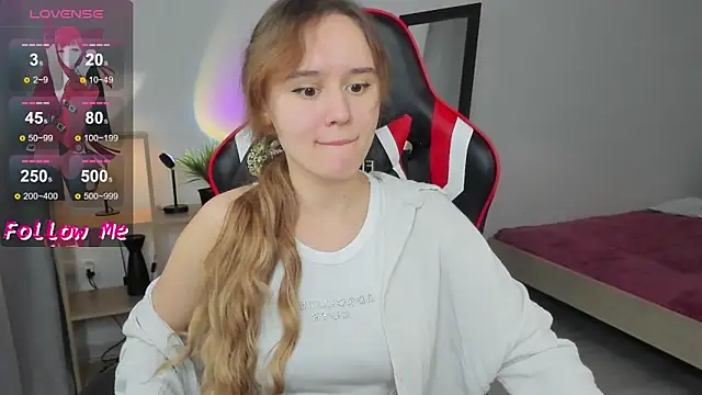 alicexforever online show from December 11, 8:15 am