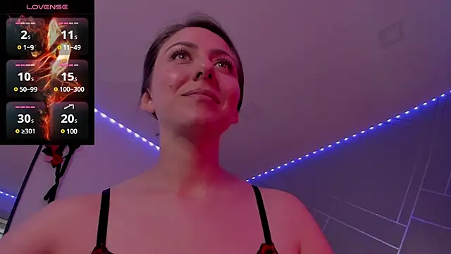 Snapshot of Ich_Bin_Julia chatting on December 23, 4:28 pm Ich Bin Julia online show from December 23, 4:28 pm