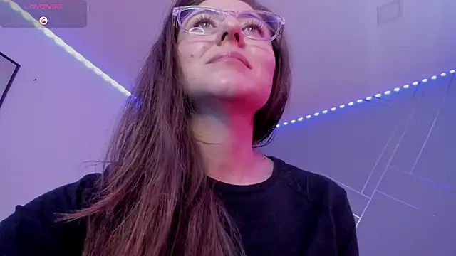 Snapshot of Ich_Bin_Julia chatting on February 2, 4:11 pm Ich Bin Julia online show from February 2, 4:11 pm