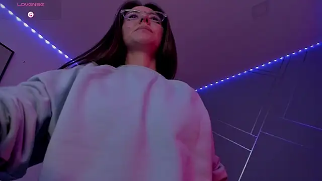 Snapshot of Ich_Bin_Julia chatting on February 15, 6:33 pm Ich Bin Julia online show from February 15, 6:33 pm