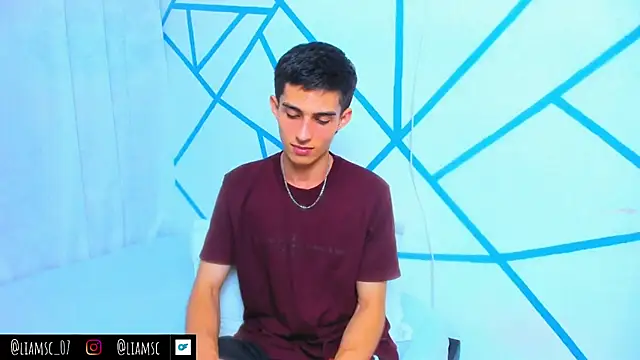 Snapshot of liam_scott77 chatting on October 8, 7:55 pm liam scott77 online show from October 8, 7:55 pm