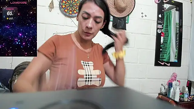 sara maisa online show from January 7, 11:03 pm