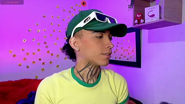 Micaela Rangel online show from March 6, 4:53 am