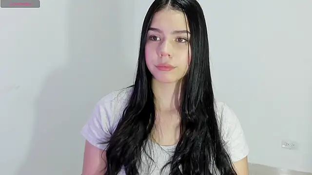 Snapshot of Natasha_su_ chatting on February 18, 10:14 pm Natasha su online show from February 18, 10:14 pm
