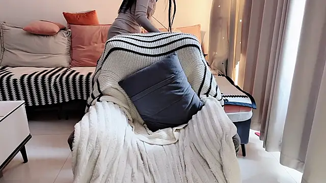 QQ-tutu online show from March 2, 2:14 am