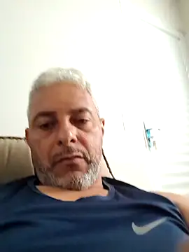 gordonunes online show from May 18, 12:55 pm