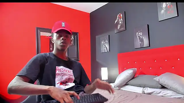 OraineBarrett online show from February 20, 8:03 pm