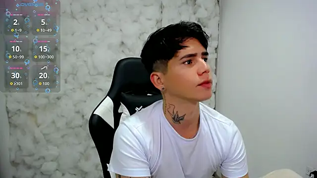 Tayson Rivers online show from November 24, 2:11 am