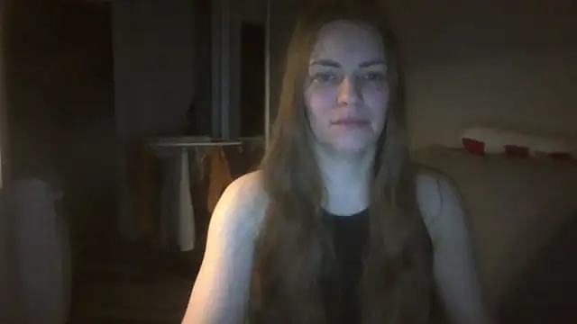 Snapshot of AnnaDiamond1 chatting on February 4, 11:09 pm AnnaDiamond1 online show from February 4, 11:09 pm