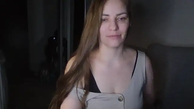 Snapshot of AnnaDiamond1 chatting on February 11, 10:59 pm AnnaDiamond1 online show from February 11, 10:59 pm