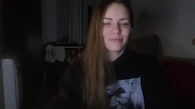 Snapshot of AnnaDiamond1 chatting on February 14, 11:12 pm AnnaDiamond1 online show from February 14, 11:12 pm