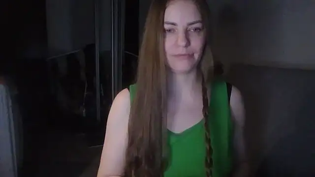 Snapshot of AnnaDiamond1 chatting on March 7, 12:18 am AnnaDiamond1 online show from March 7, 12:18 am