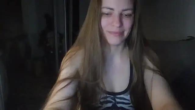 Snapshot of AnnaDiamond1 chatting on May 8, 10:48 pm AnnaDiamond1 online show from May 8, 10:48 pm