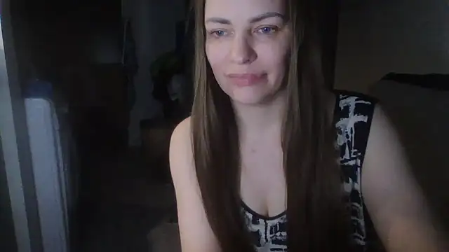 Snapshot of AnnaDiamond1 chatting on May 10, 8:47 pm AnnaDiamond1 online show from May 10, 8:47 pm