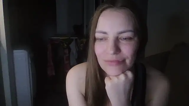 Snapshot of AnnaDiamond1 chatting on May 16, 9:13 pm AnnaDiamond1 online show from May 16, 9:13 pm
