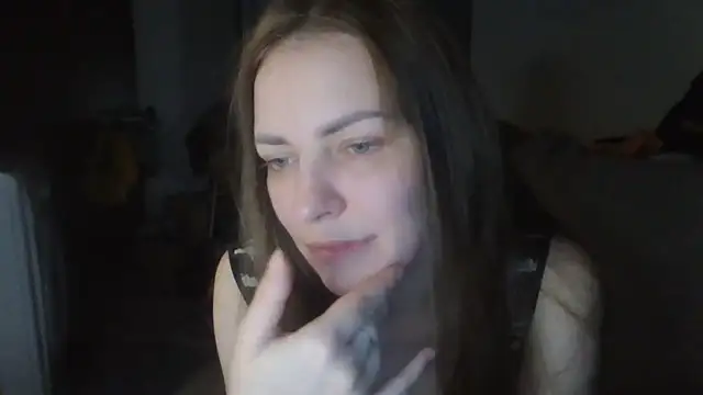 Snapshot of AnnaDiamond1 chatting on May 21, 8:38 pm AnnaDiamond1 online show from May 21, 8:38 pm