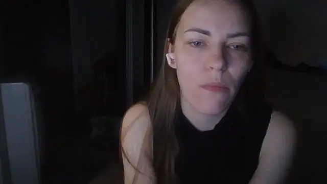 Snapshot of AnnaDiamond1 chatting on May 31, 12:52 am AnnaDiamond1 online show from May 31, 12:52 am