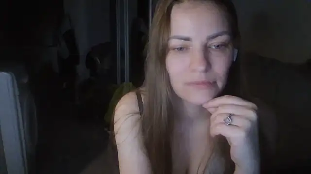 Snapshot of AnnaDiamond1 chatting on June 11, 9:13 pm AnnaDiamond1 online show from June 11, 9:13 pm