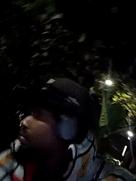 Snapshot of Siriss_boyrag chatting on November 10, 5:06 am Siriss boyrag online show from November 10, 5:06 am