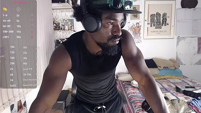 Siriss boyrag online show from November 29, 11:30 pm