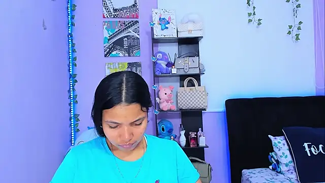 sara mendez2 online show from March 7, 4:33 pm