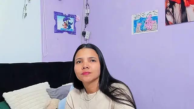 sara mendez2 online show from October 20, 12:00 am