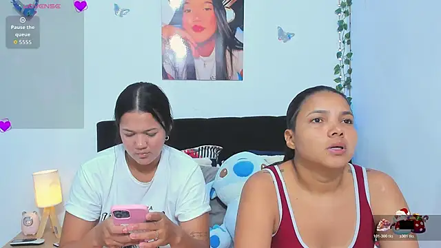 sara mendez2 online show from April 15, 12:39 am