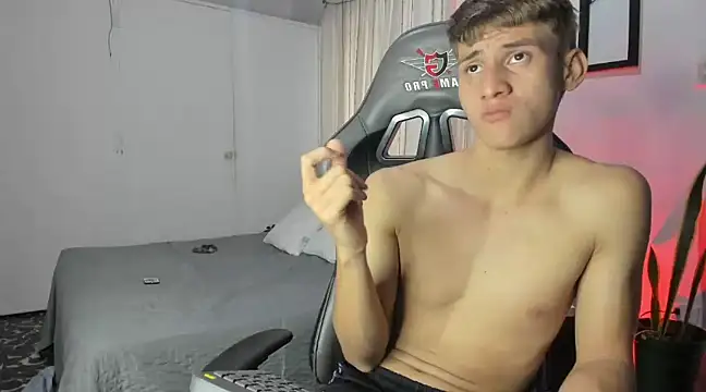 miguel hz online show from February 5, 9:40 pm